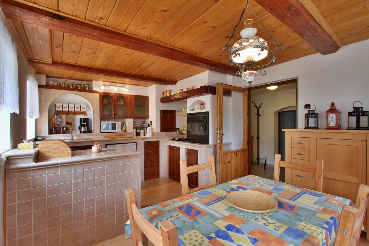Dolni Lodge