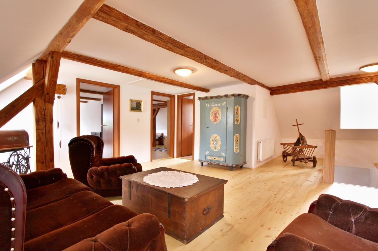 Dolni Lodge