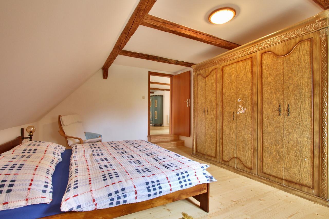 Dolni Lodge Chribska