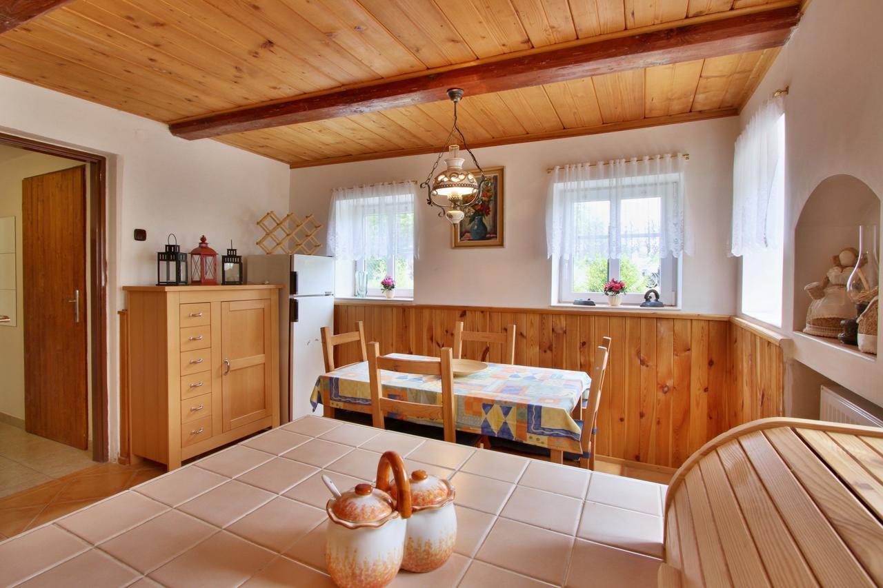 Dolni Lodge