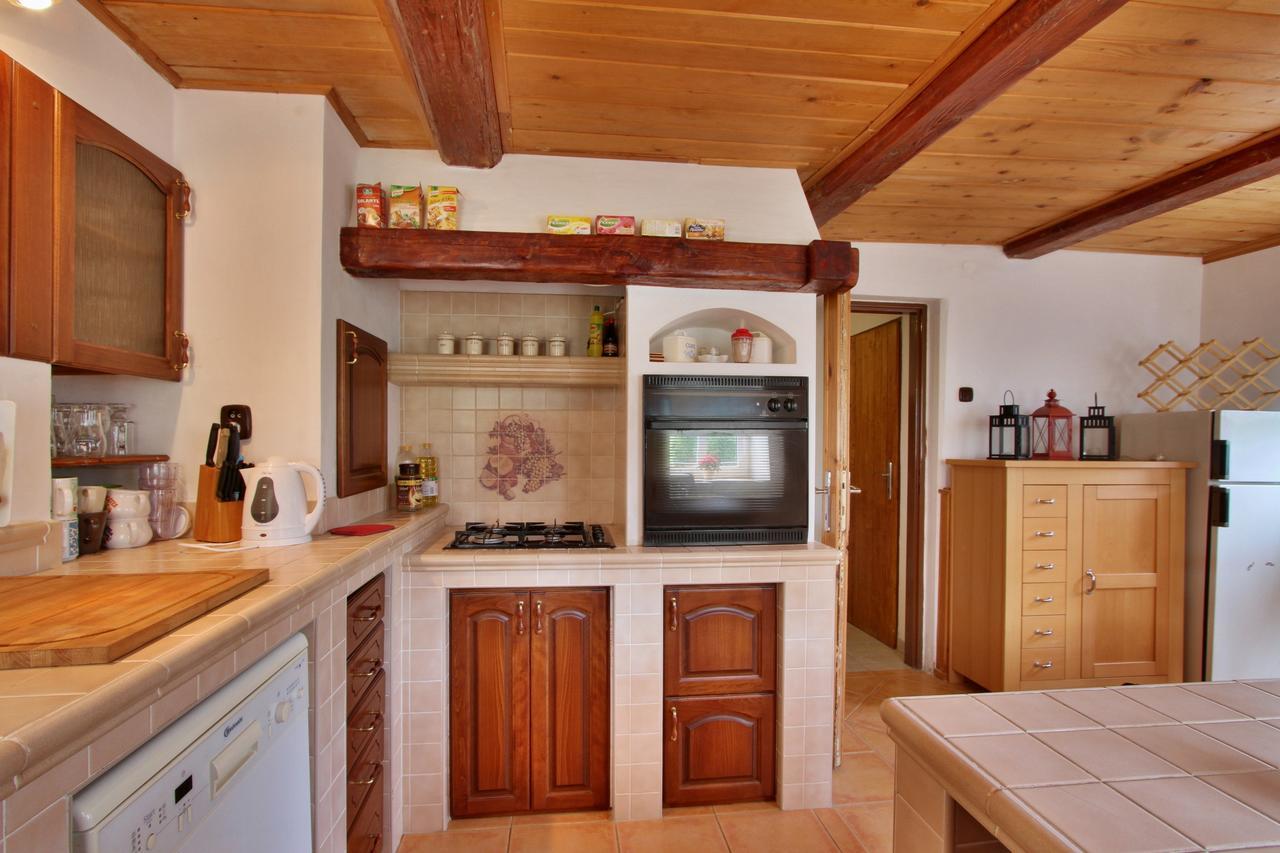 Dolni Lodge Chribska